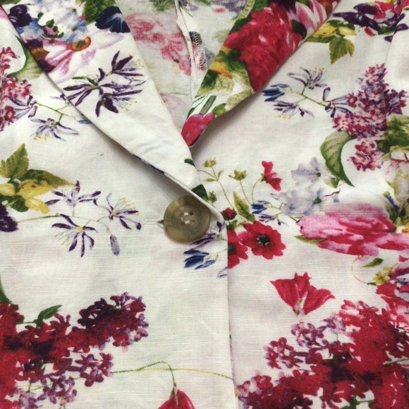 New direction lightweight 55% linen Blazer size petite extra large. - Picture 5 of 5